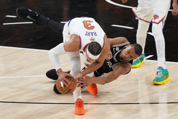 Spurs know they have to be better,  Knicks feel the same